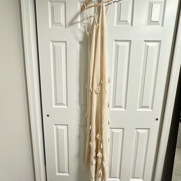 Meshki Cream Floral Maxi Skirt - Picture 3 of 5